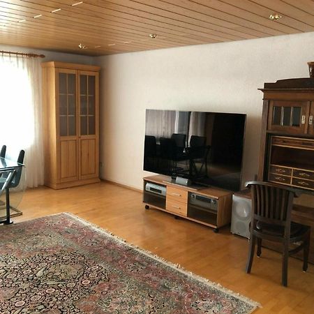 Wohnung Fuer 4 Personen, 2 Schlafzimmer, 2 Parkplaetze, Wlan Konstanz Buitenkant foto