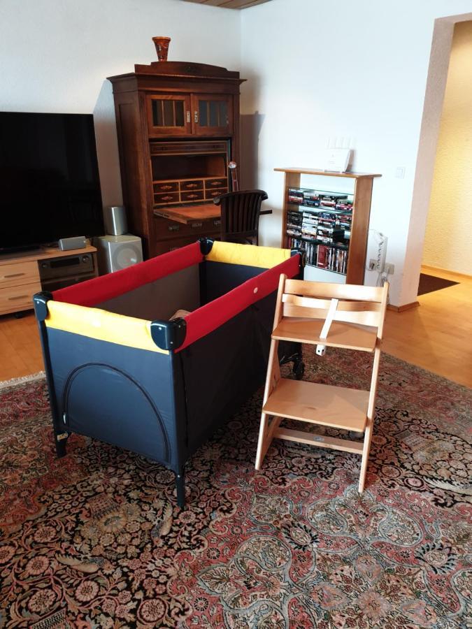 Wohnung Fuer 4 Personen, 2 Schlafzimmer, 2 Parkplaetze, Wlan Konstanz Buitenkant foto